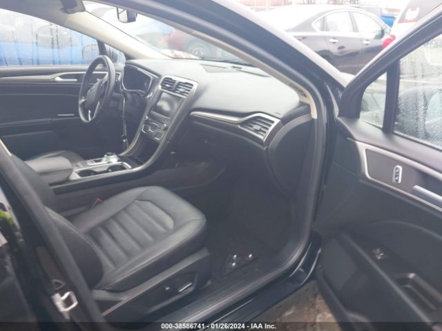 Photo 4 VIN: 3FA6P0HD7HR155417 - FORD FUSION 