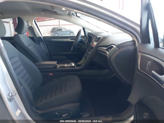 Photo 4 VIN: 3FA6P0HD7HR180608 - FORD FUSION 