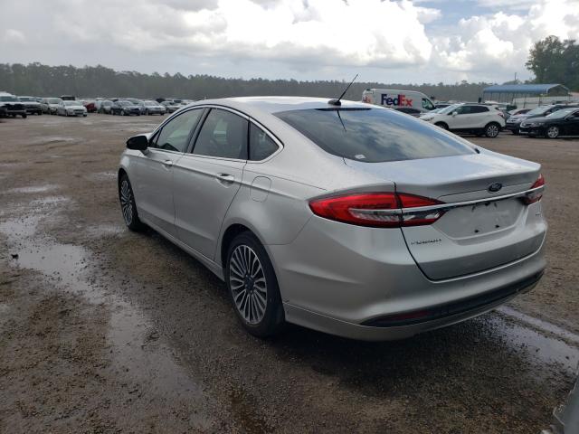 Photo 2 VIN: 3FA6P0HD7HR243996 - FORD FUSION SE 