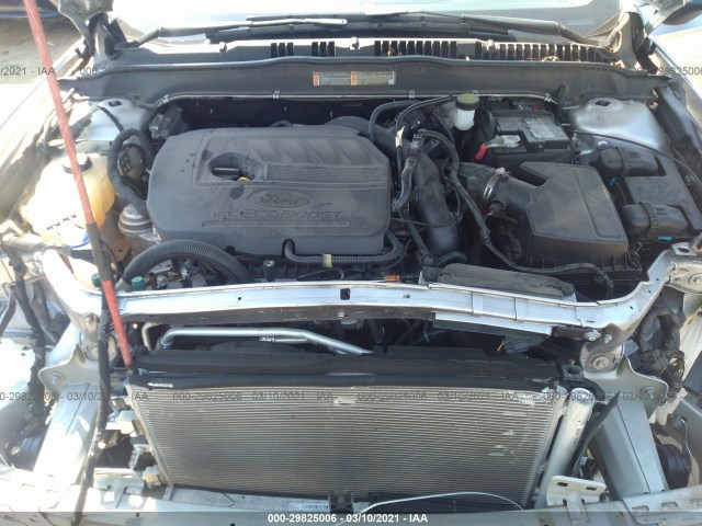 Photo 9 VIN: 3FA6P0HD7HR269322 - FORD FUSION 