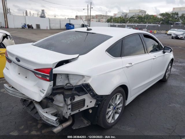 Photo 3 VIN: 3FA6P0HD7HR275668 - FORD FUSION 