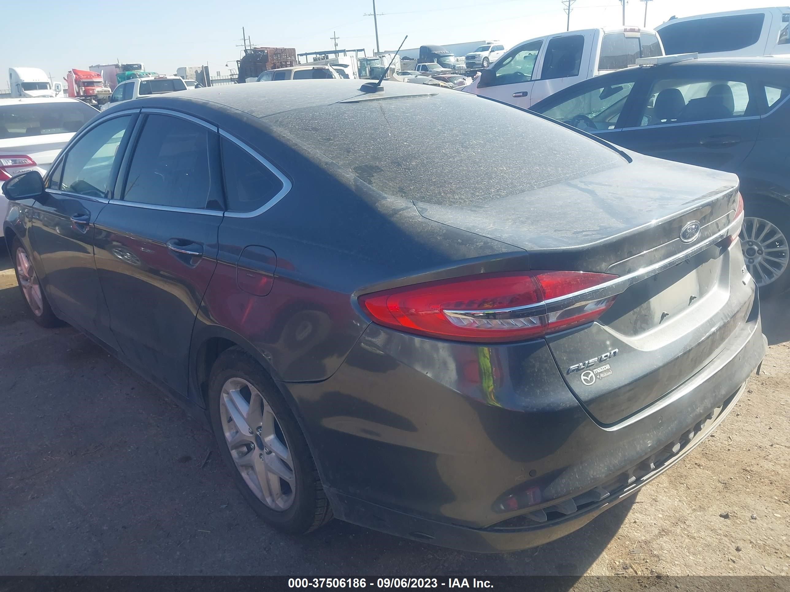 Photo 2 VIN: 3FA6P0HD7HR306823 - FORD FUSION 