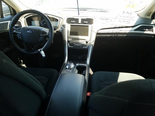 Photo 8 VIN: 3FA6P0HD7HR322374 - FORD FUSION SE 