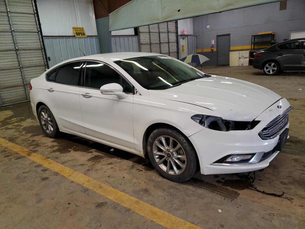 Photo 3 VIN: 3FA6P0HD7HR337263 - FORD FUSION 