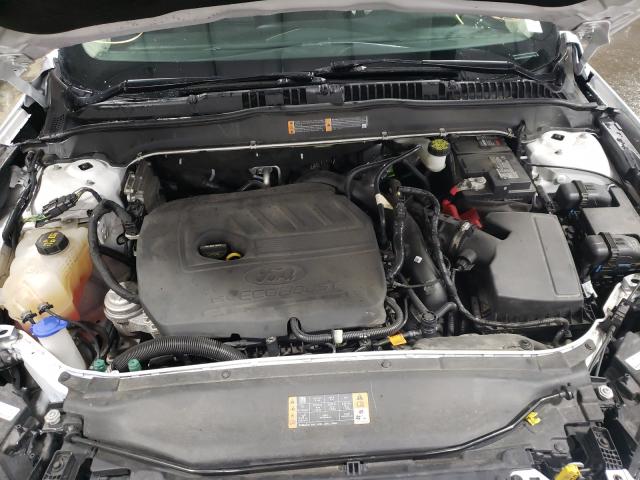 Photo 6 VIN: 3FA6P0HD7HR350255 - FORD FUSION SE 