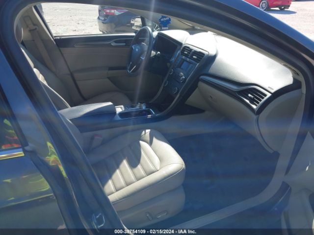 Photo 4 VIN: 3FA6P0HD7HR359389 - FORD FUSION 