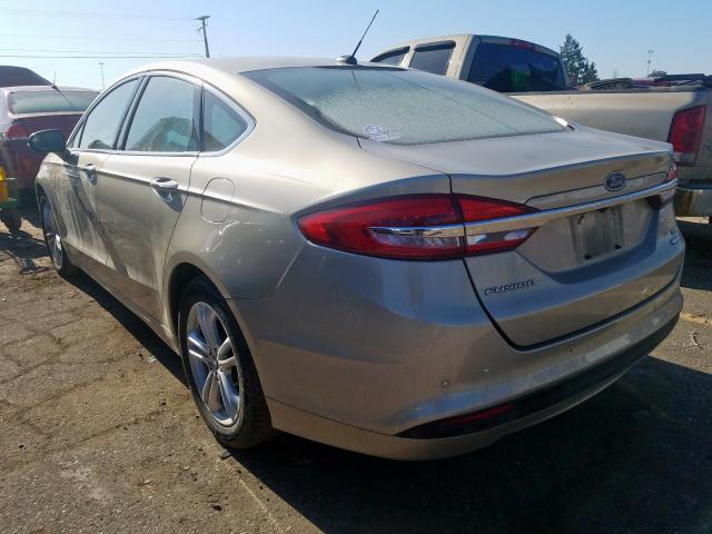 Photo 2 VIN: 3FA6P0HD7JR127039 - FORD FUSION SE 