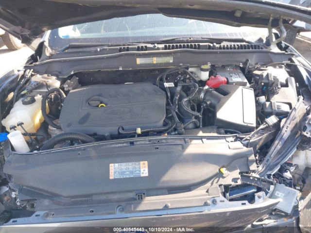 Photo 9 VIN: 3FA6P0HD7JR149168 - FORD FUSION 