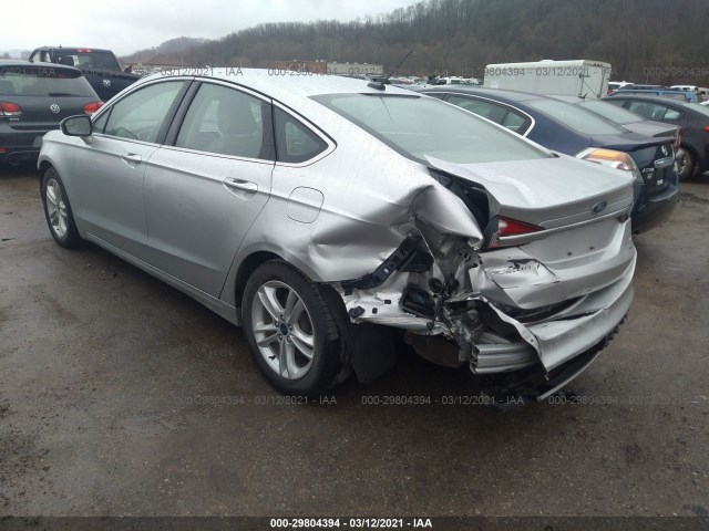 Photo 2 VIN: 3FA6P0HD7JR159621 - FORD FUSION 