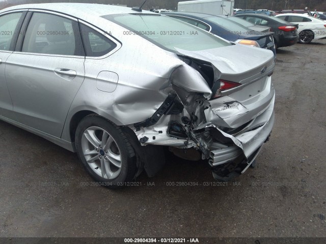 Photo 5 VIN: 3FA6P0HD7JR159621 - FORD FUSION 