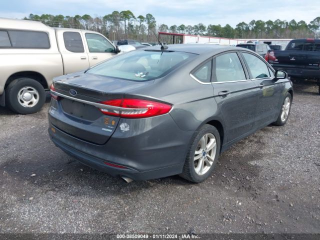 Photo 3 VIN: 3FA6P0HD7JR188987 - FORD FUSION 