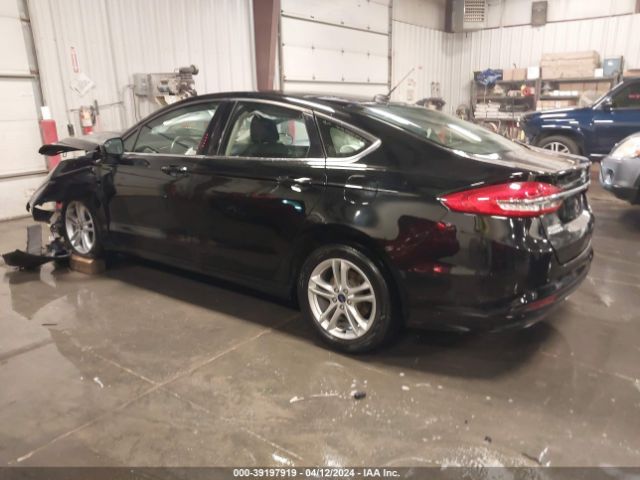 Photo 2 VIN: 3FA6P0HD7JR203682 - FORD FUSION 