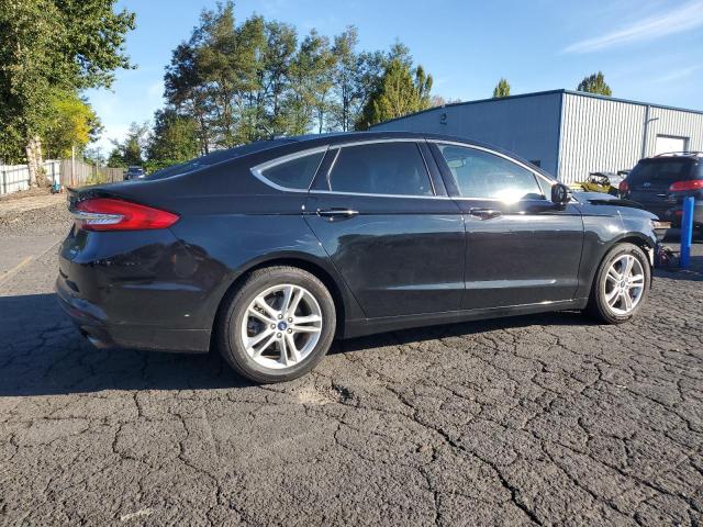 Photo 2 VIN: 3FA6P0HD7JR240974 - FORD FUSION SE 