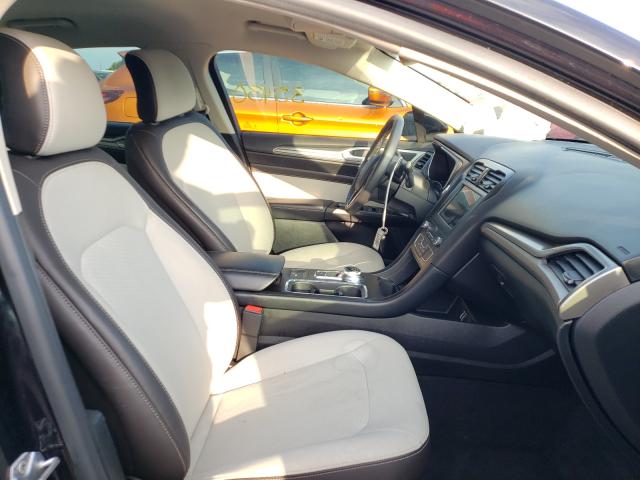 Photo 4 VIN: 3FA6P0HD7KR169888 - FORD FUSION SE 