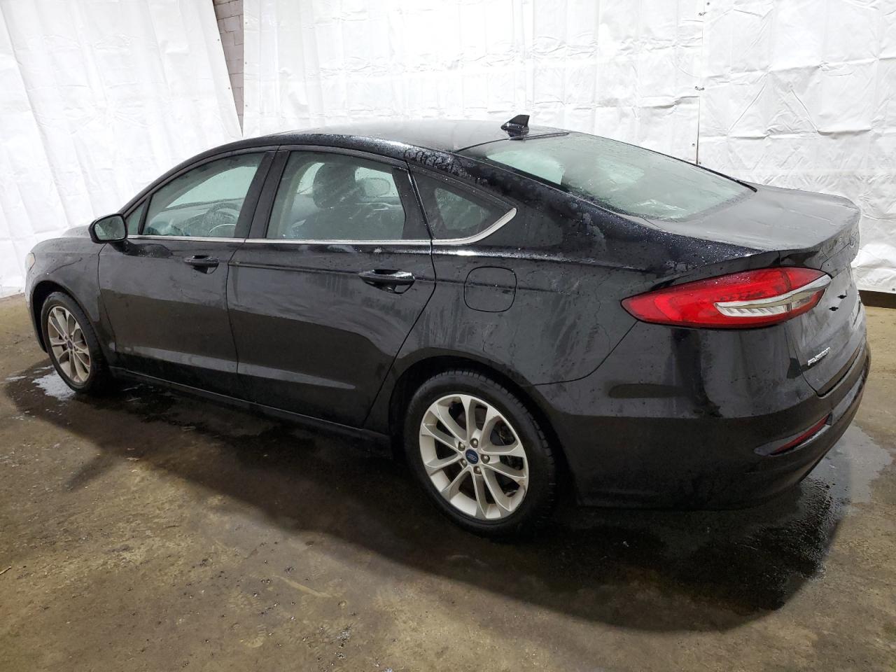 Photo 1 VIN: 3FA6P0HD7KR203411 - FORD FUSION 