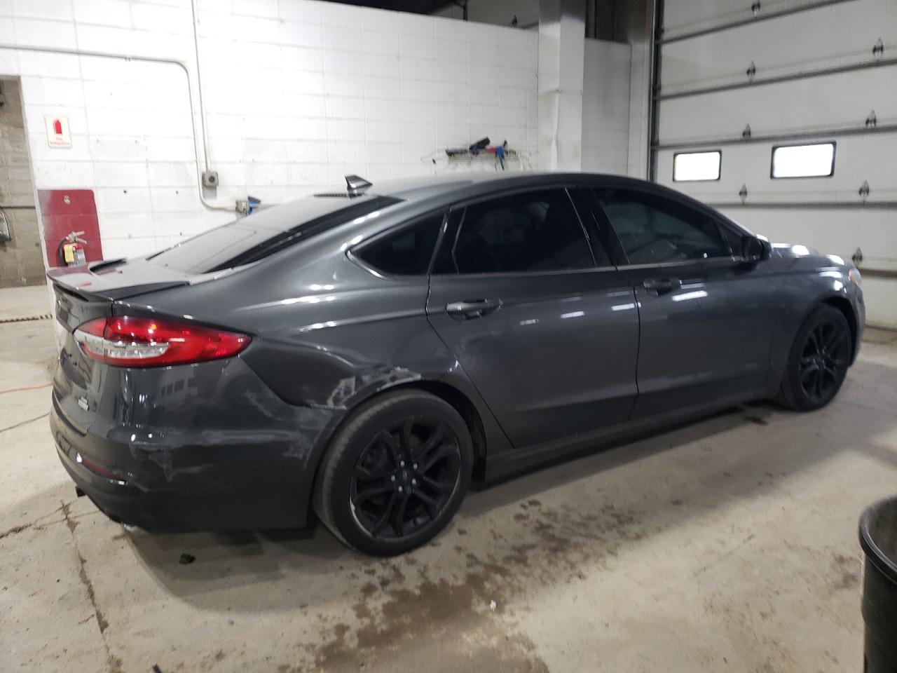 Photo 2 VIN: 3FA6P0HD7KR276536 - FORD FUSION 