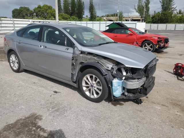 Photo 3 VIN: 3FA6P0HD7LR122572 - FORD FUSION SE 