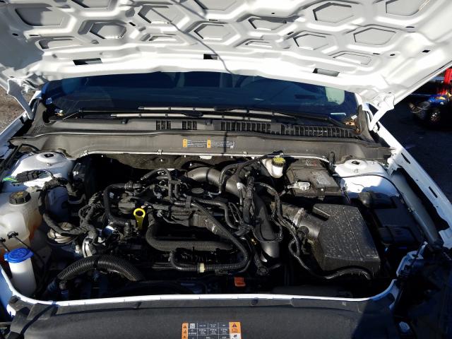 Photo 6 VIN: 3FA6P0HD7LR136360 - FORD FUSION SE 