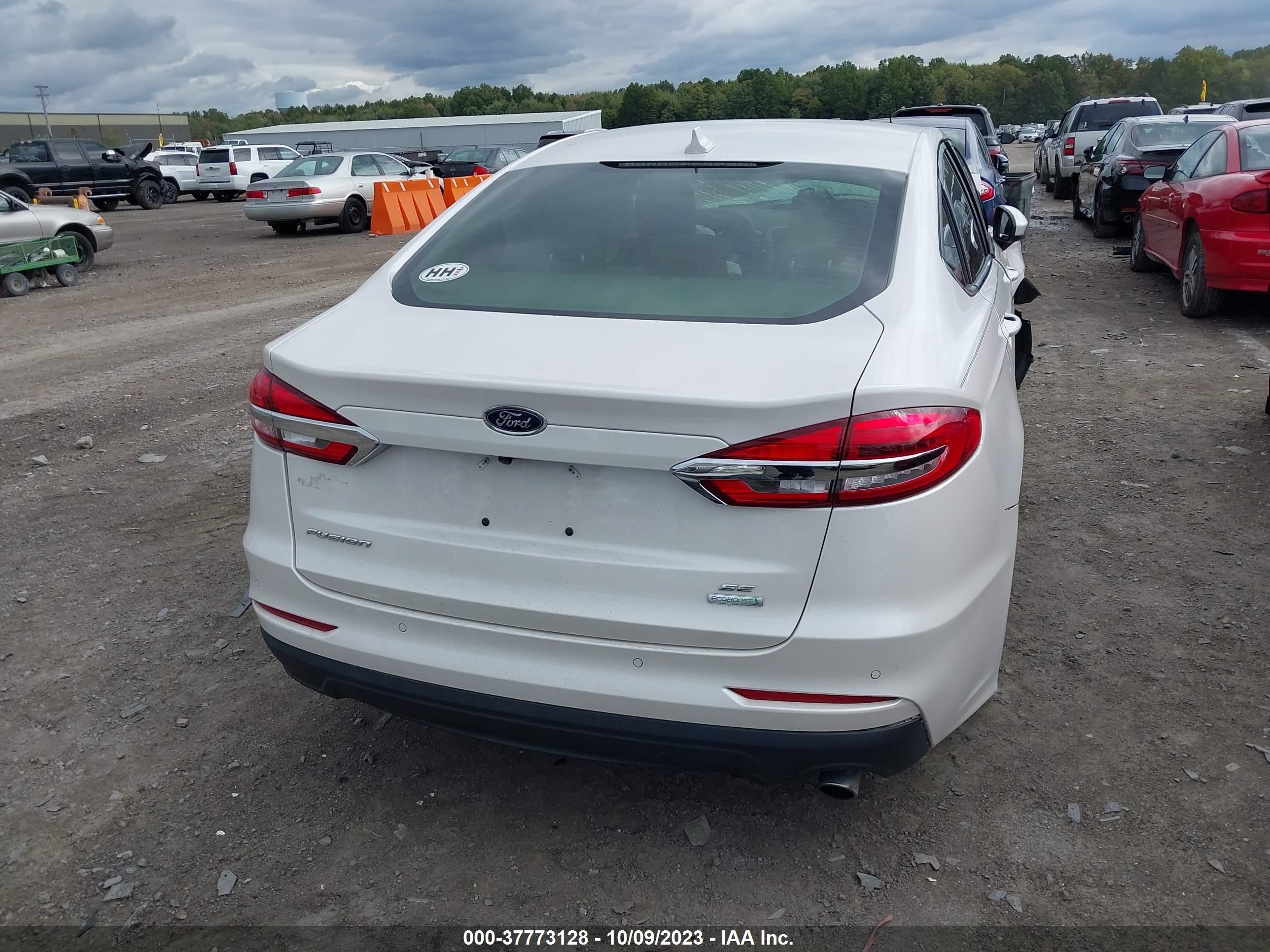 Photo 15 VIN: 3FA6P0HD7LR143132 - FORD FUSION 