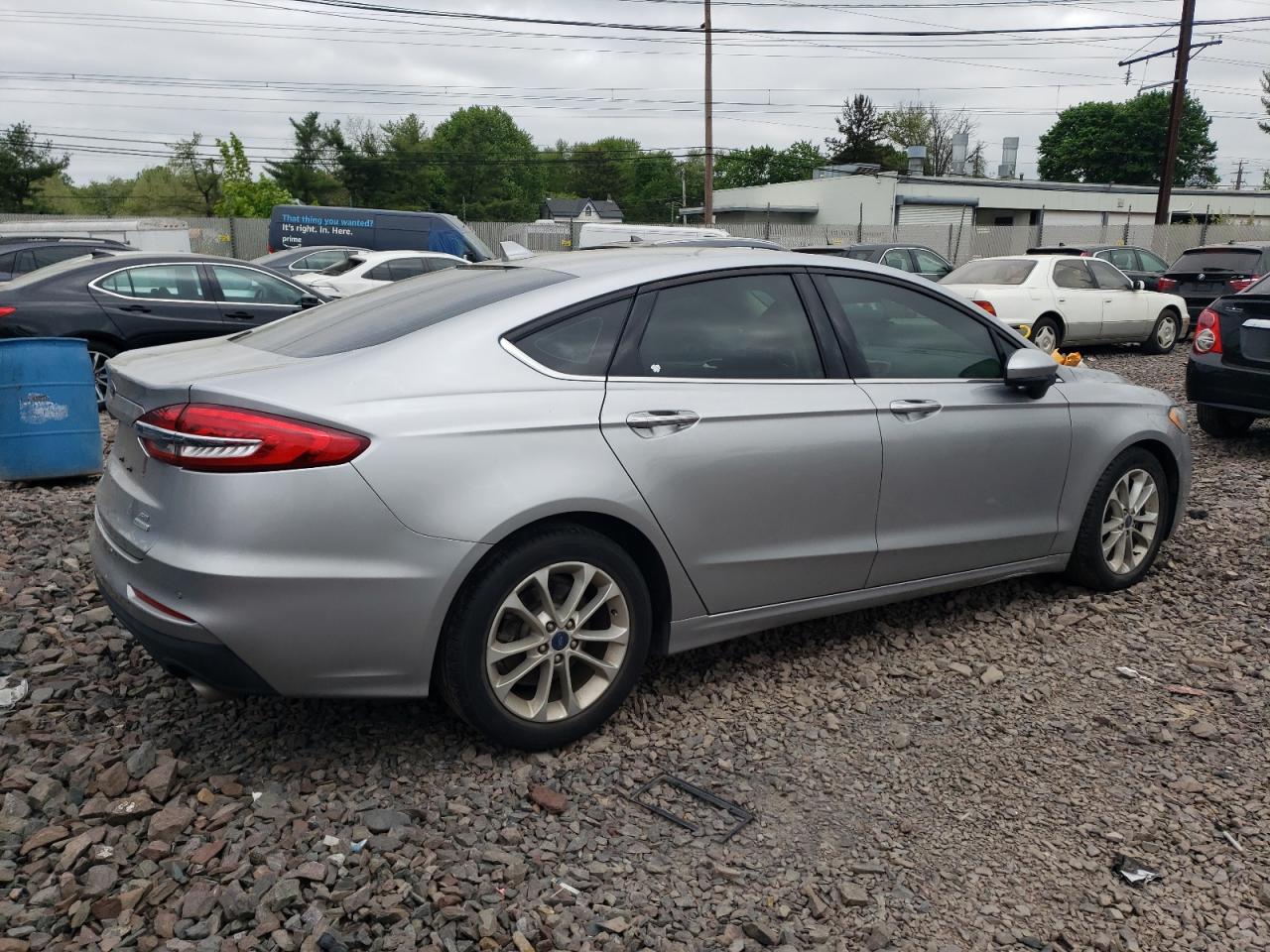 Photo 2 VIN: 3FA6P0HD7LR257308 - FORD FUSION 