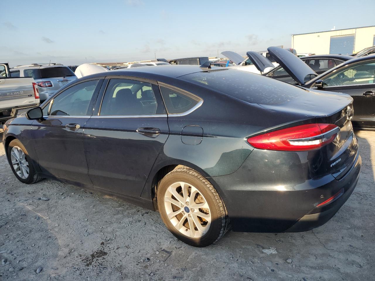 Photo 1 VIN: 3FA6P0HD7LR258023 - FORD FUSION 