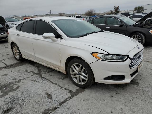 Photo 3 VIN: 3FA6P0HD8ER121238 - FORD FUSION 