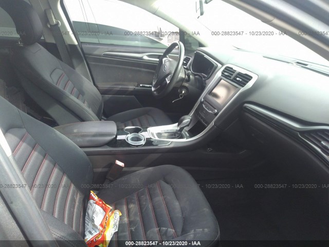 Photo 4 VIN: 3FA6P0HD8ER158287 - FORD FUSION 