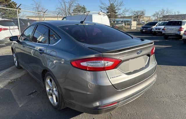 Photo 2 VIN: 3FA6P0HD8ER292460 - FORD FUSION SE 