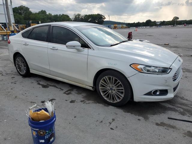 Photo 3 VIN: 3FA6P0HD8ER313663 - FORD FUSION SE 