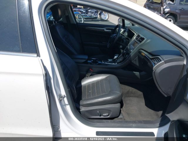 Photo 4 VIN: 3FA6P0HD8FR139076 - FORD FUSION 