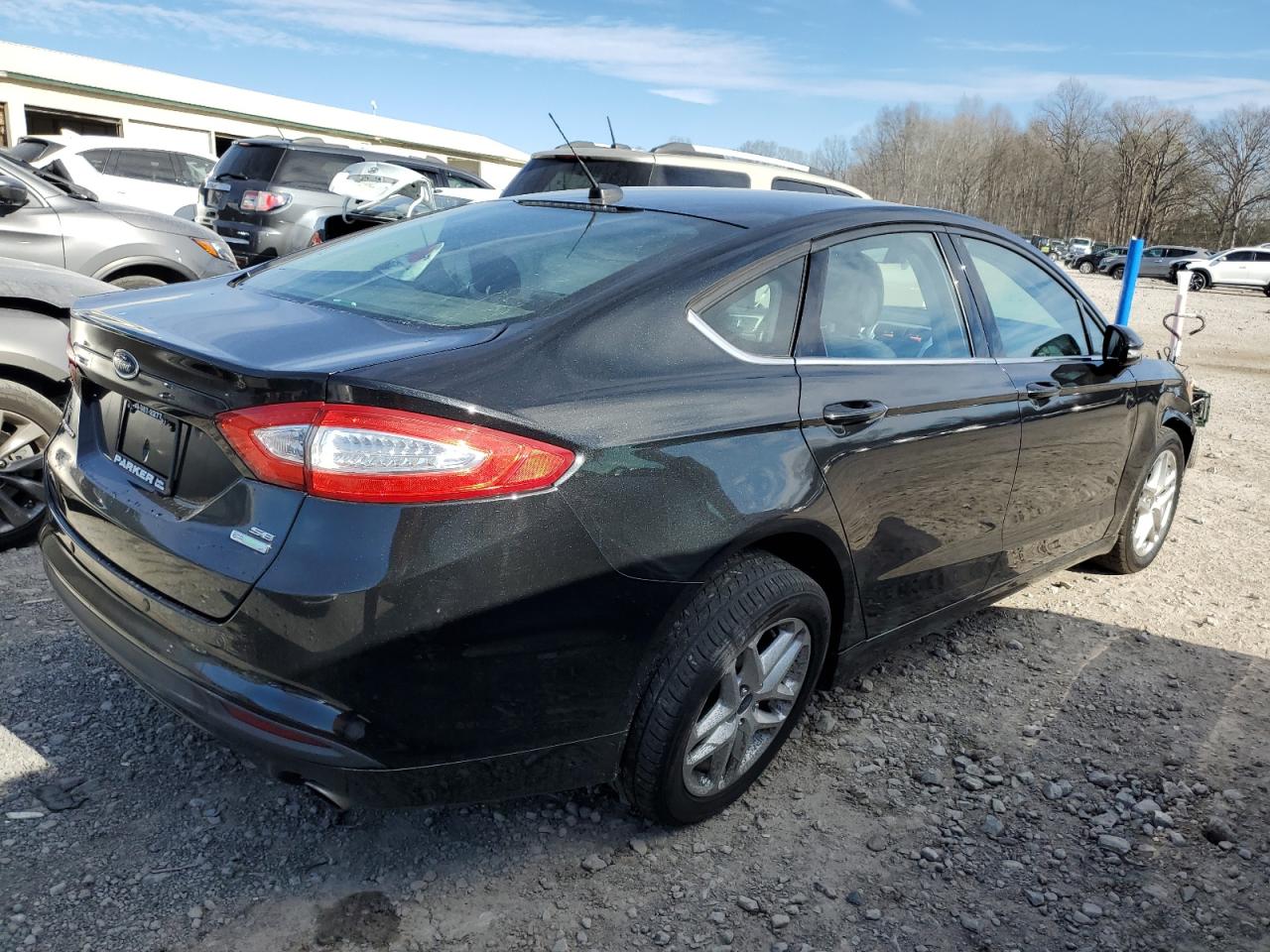 Photo 2 VIN: 3FA6P0HD8FR255796 - FORD FUSION 