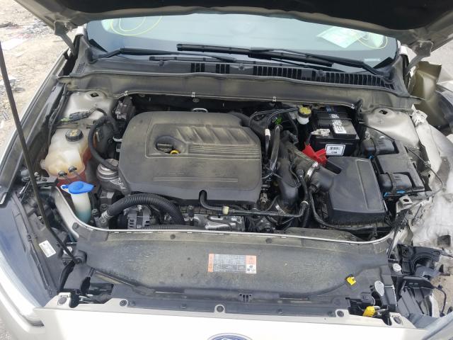 Photo 6 VIN: 3FA6P0HD8FR305810 - FORD FUSION SE 