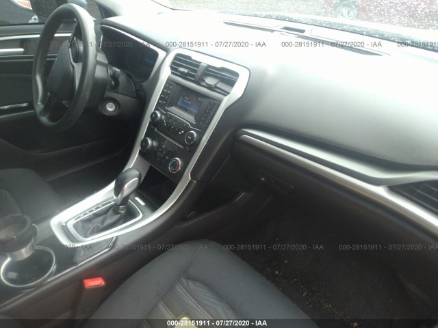 Photo 4 VIN: 3FA6P0HD8GR185590 - FORD FUSION 