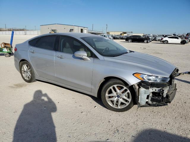 Photo 3 VIN: 3FA6P0HD8GR267822 - FORD FUSION SE 