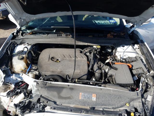 Photo 6 VIN: 3FA6P0HD8GR308935 - FORD FUSION SE 