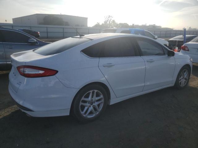 Photo 2 VIN: 3FA6P0HD8GR369248 - FORD FUSION SE 