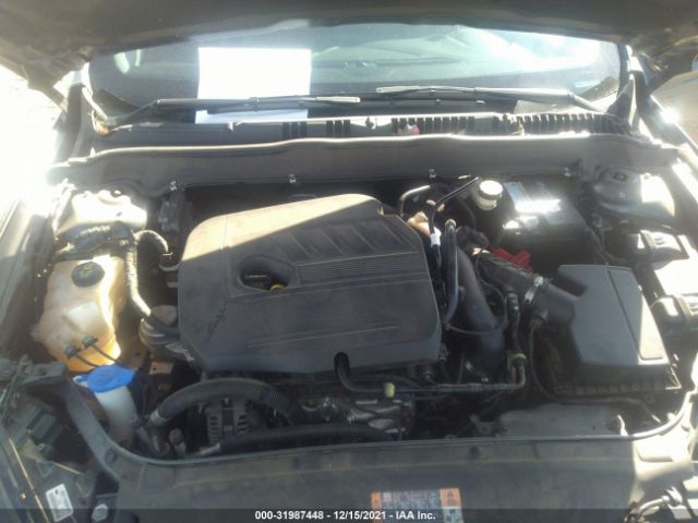 Photo 9 VIN: 3FA6P0HD8GR376071 - FORD FUSION 