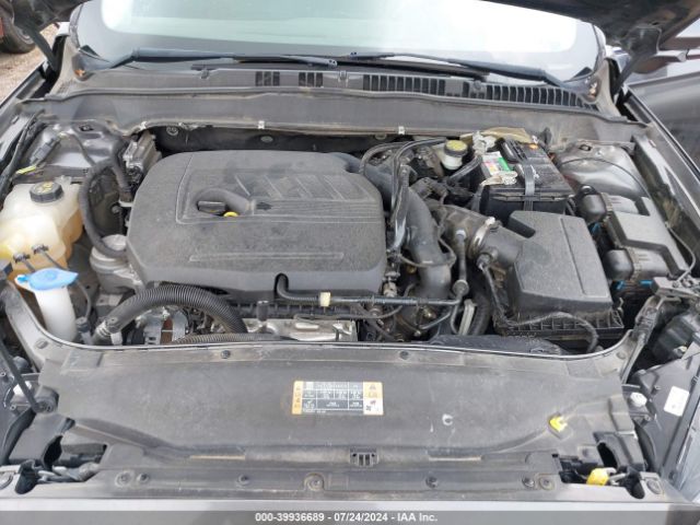 Photo 9 VIN: 3FA6P0HD8GR388270 - FORD FUSION 