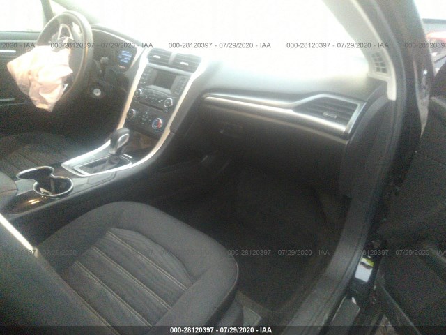 Photo 4 VIN: 3FA6P0HD8GR402071 - FORD FUSION 