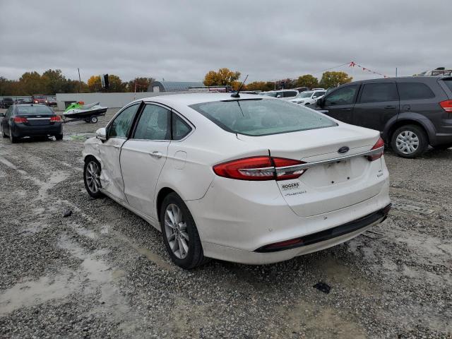 Photo 2 VIN: 3FA6P0HD8HR113323 - FORD FUSION SE 