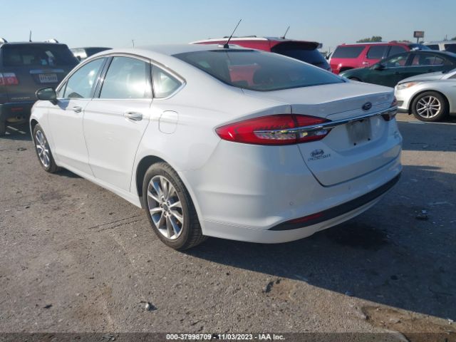 Photo 2 VIN: 3FA6P0HD8HR126492 - FORD FUSION 