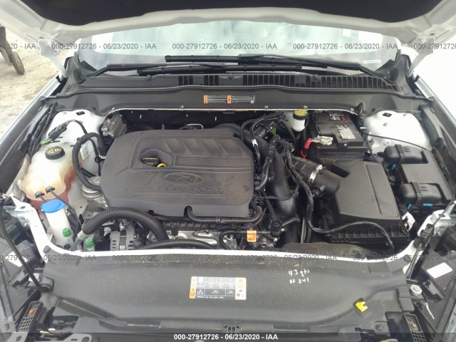 Photo 9 VIN: 3FA6P0HD8HR211414 - FORD FUSION 