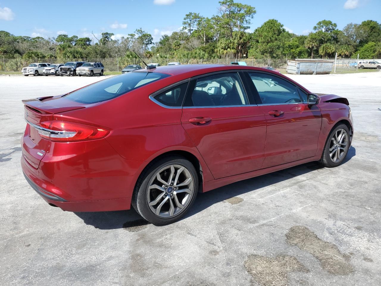 Photo 2 VIN: 3FA6P0HD8HR270589 - FORD FUSION 