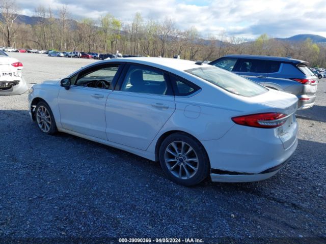 Photo 2 VIN: 3FA6P0HD8HR290406 - FORD FUSION 