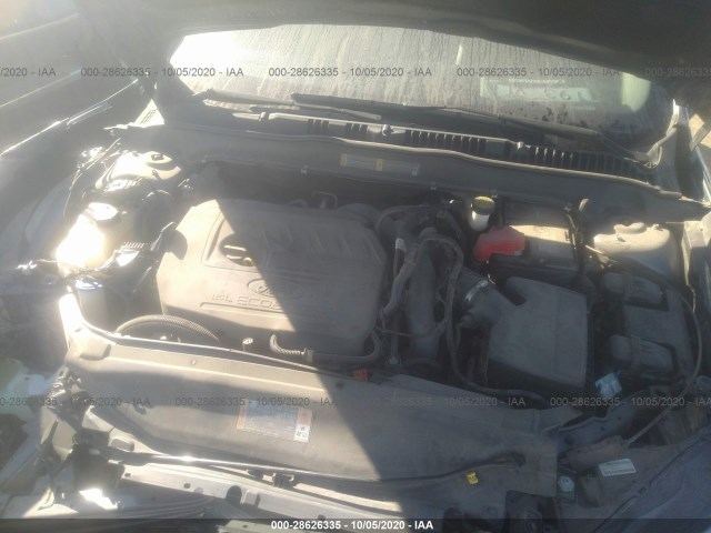 Photo 9 VIN: 3FA6P0HD8HR358400 - FORD FUSION 