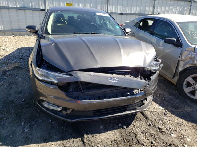 Photo 8 VIN: 3FA6P0HD8HR366612 - FORD FUSION SE 