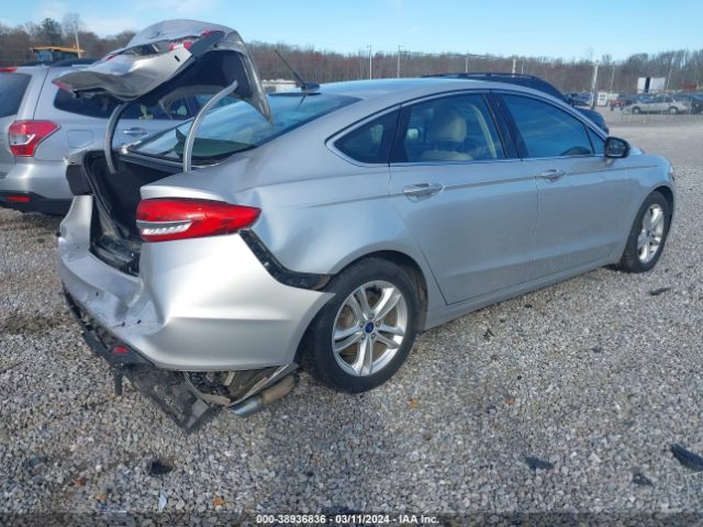 Photo 3 VIN: 3FA6P0HD8JR177772 - FORD FUSION 