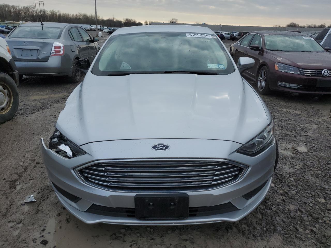 Photo 4 VIN: 3FA6P0HD8JR178629 - FORD FUSION 