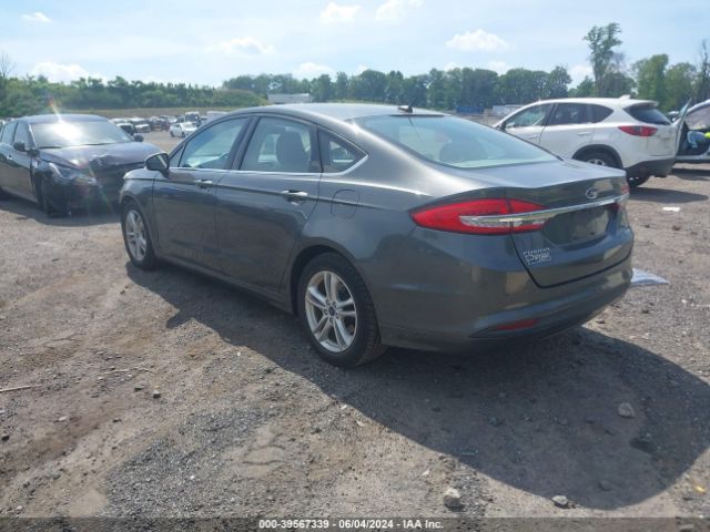 Photo 2 VIN: 3FA6P0HD8JR183197 - FORD FUSION 