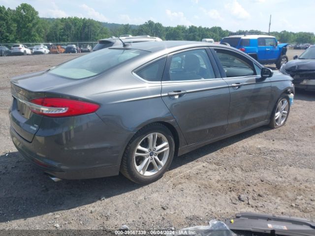 Photo 3 VIN: 3FA6P0HD8JR183197 - FORD FUSION 